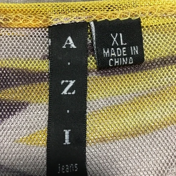 AZI FLORAL SEQUINED BLOUSE - Picture 5 of 7